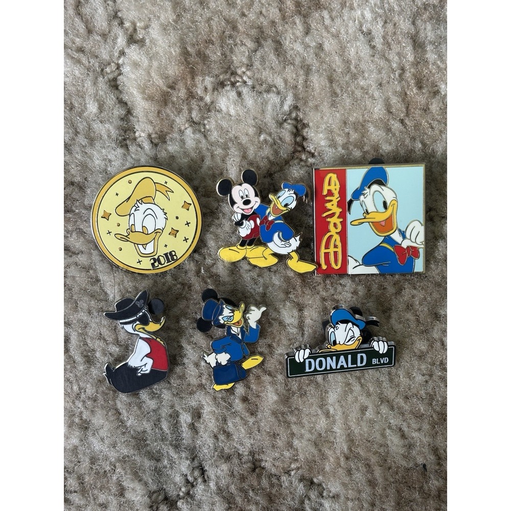 Lot of 6 Disney Pins Donald Duck Mickey Mouse 2018 Coin Donald Blvd Sign